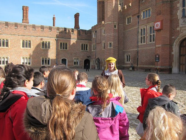 Photo Katie Green; workshop during site visit to Hampton Court